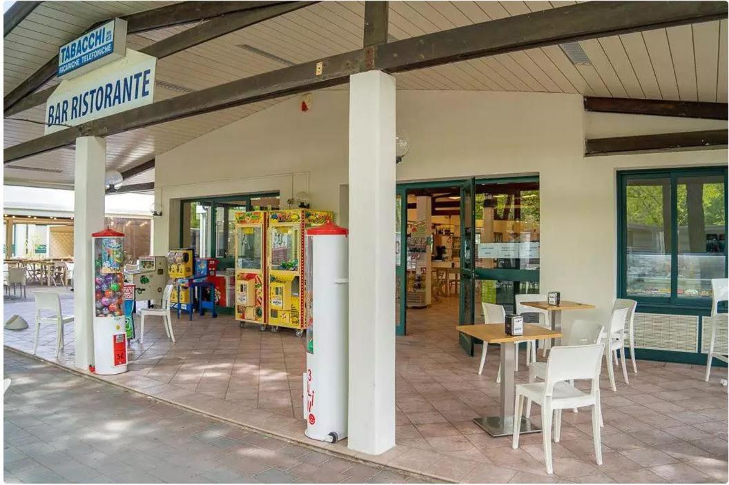 Vacanceselect Mobil Homes - Camping Pineta Sul Mare Camping Village Cesenatico Exterior photo