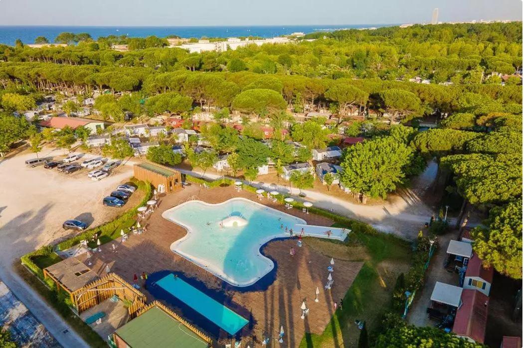 Vacanceselect Mobil Homes - Camping Pineta Sul Mare Camping Village Cesenatico Exterior photo