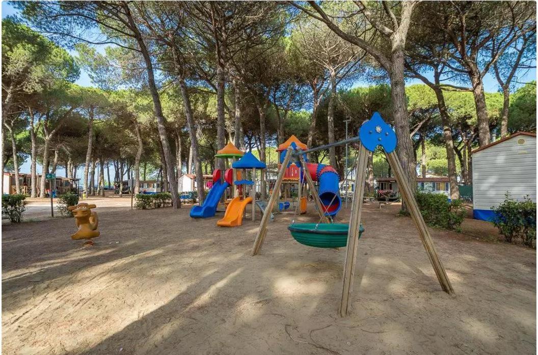 Vacanceselect Mobil Homes - Camping Pineta Sul Mare Camping Village Cesenatico Exterior photo